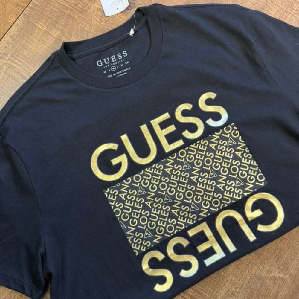 Guess T-Shirt